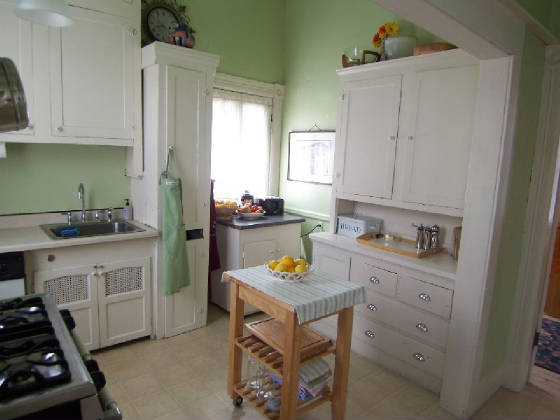 kitchen_02.JPG